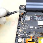 Como desmontar Lenovo Yoga Tablet 3 Pro por si mesmo, Passo 9/3