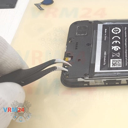 How to disassemble Nokia 1.4 TA-1322, Step 9/3