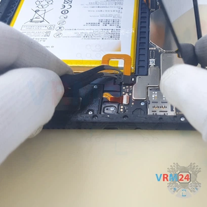 How to disassemble Huawei Mediapad T10s, Step 4/4