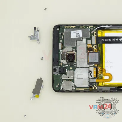 How to disassemble Huawei GR5, Step 4/2