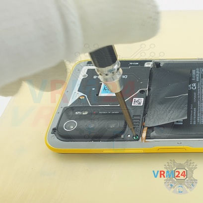 How to disassemble Xiaomi POCO M3 Pro, Step 4/4