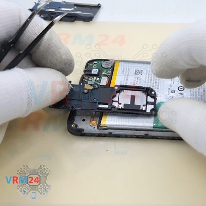 How to disassemble Oppo Ax7, Step 9/3
