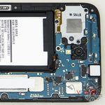 How to disassemble Samsung Galaxy J7 (2017) SM-J730, Step 7/5