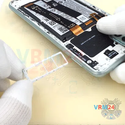 How to disassemble Samsung Galaxy A22s SM-A226, Step 2/4
