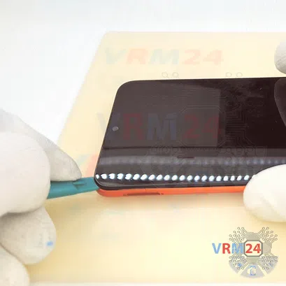 Como desmontar Xiaomi Redmi 9C por si mesmo, Passo 3/4