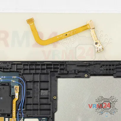 How to disassemble Samsung Galaxy Tab A 10.5'' SM-T590, Step 12/2