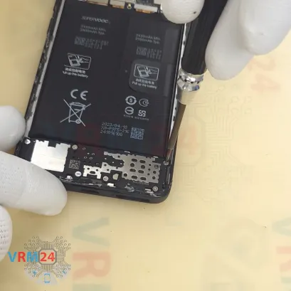 Cómo desmontar Realme 11 Pro Plus, Paso 8/3