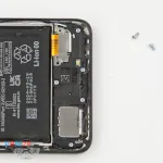 Как разобрать Huawei Nova 12i, Шаг 8/2