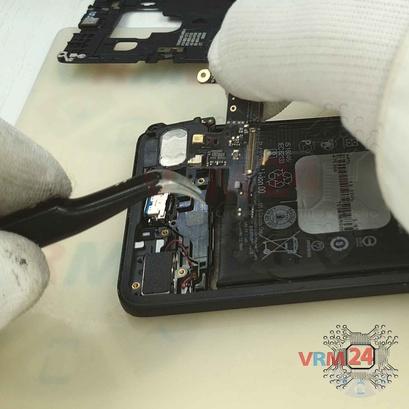 Cómo desmontar HTC U12 Plus, Paso 15/3