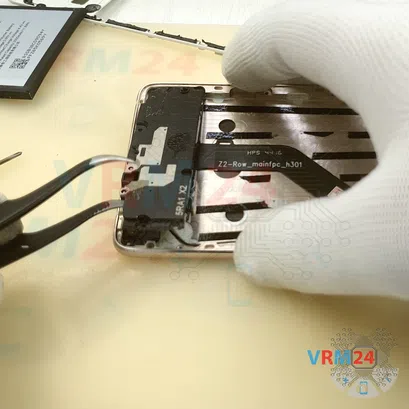 How to disassemble Lenovo ZUK Z2 Pro, Step 8/3