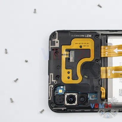 How to disassemble Samsung Galaxy M21 SM-M215, Step 5/2