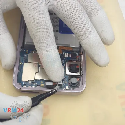 How to disassemble Samsung Galaxy A55 SM-A556, Step 14/3