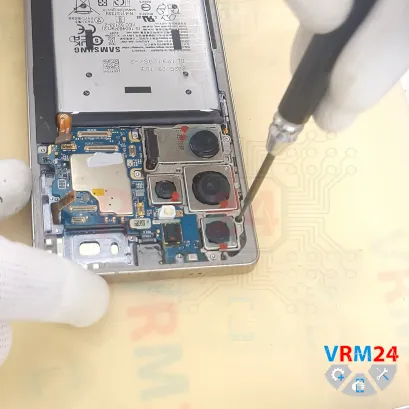 Como desmontar Samsung Galaxy S25 Ultra SM-S938 por si mesmo, Passo 15/3