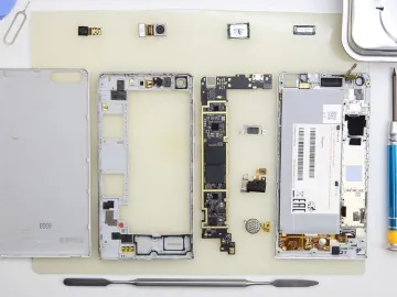How to disassemble Huawei Ascend G6 / G6-C00
