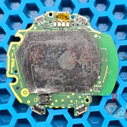 How to disassemble Garmin Fenix 5, Step 11/3