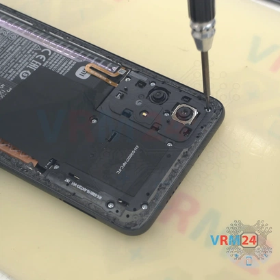 How to disassemble Xiaomi POCO M4 Pro 5G, Step 5/3