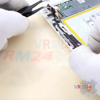 How to disassemble Huawei MediaPad T1 8.0'', Step 9/3