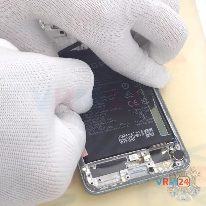 How to disassemble HONOR 200, Step 16/4