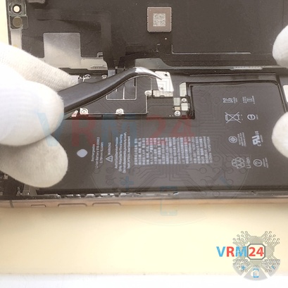 How to disassemble Apple iPhone 11 Pro Max, Step 5/4