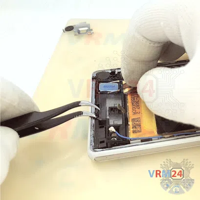 How to disassemble Sony Xperia Z3v, Step 7/3