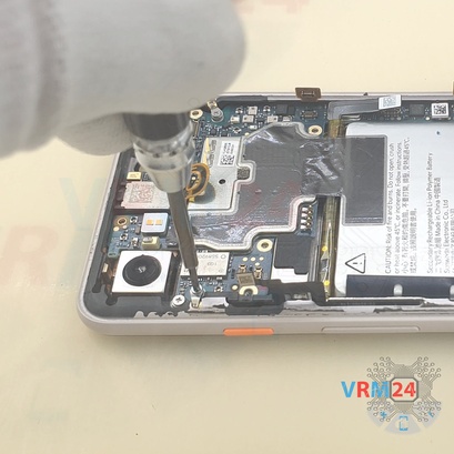 How to disassemble Google Pixel 3, Step 15/3
