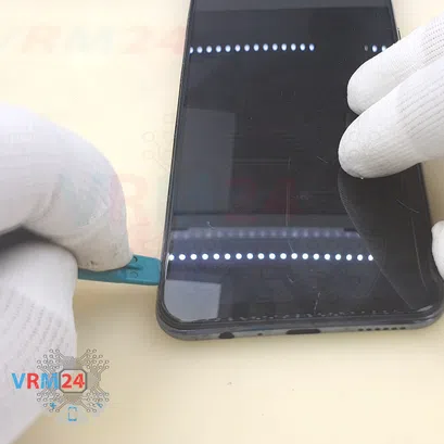 How to disassemble vivo V21e, Step 6/4