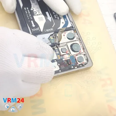 Como desmontar Samsung Galaxy S25 Ultra SM-S938 por si mesmo, Passo 10/3