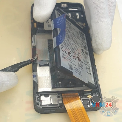 How to disassemble Samsung Galaxy A14 SM-A145, Step 15/5