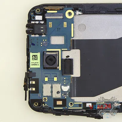 How to disassemble HTC Titan, Step 10/3