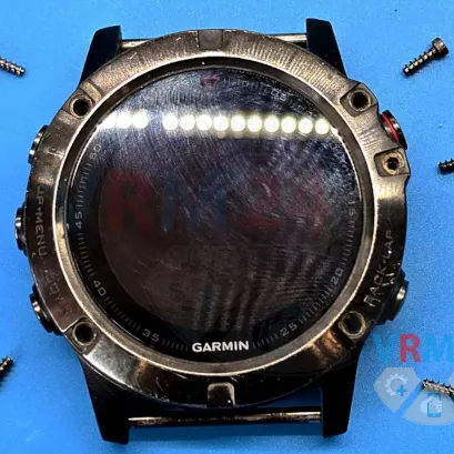 How to disassemble Garmin Fenix 5, Step 2/2