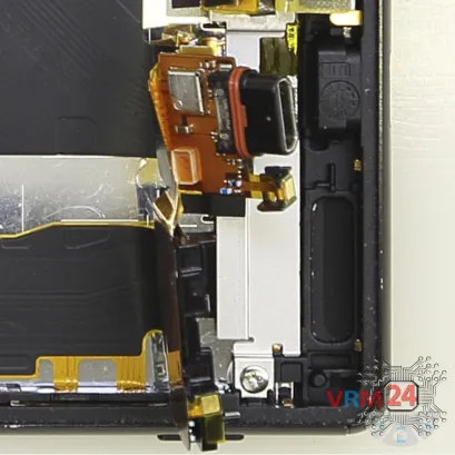 How to disassemble Sony Xperia Z3 Plus, Step 10/3