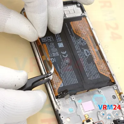 How to disassemble Xiaomi Redmi Note 14, Step 14/3