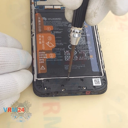 How to disassemble Huawei Nova Y61, Step 8/3