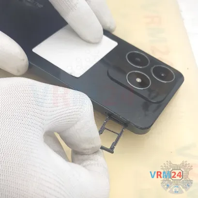 Как разобрать Realme C61, Шаг 2/4