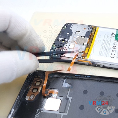 How to disassemble Oppo Ax7, Step 5/2