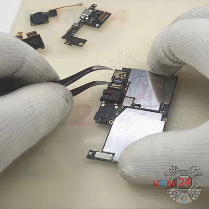 How to disassemble ZTE Blade A3, Step 13/3