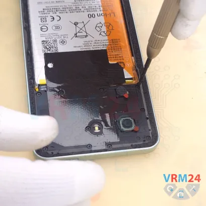 How to disassemble Xiaomi RedMi A5, Step 4/3