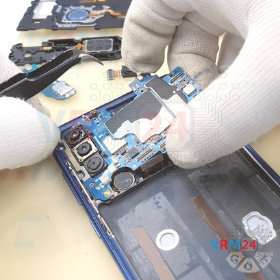 Cómo desmontar Samsung Galaxy A9 Pro (2019) SM-G887, Paso 17/4