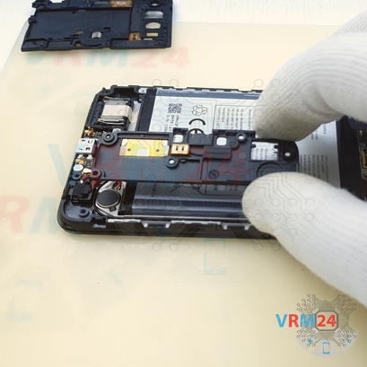 How to disassemble Alcatel 1 SE 5030D, Step 8/3