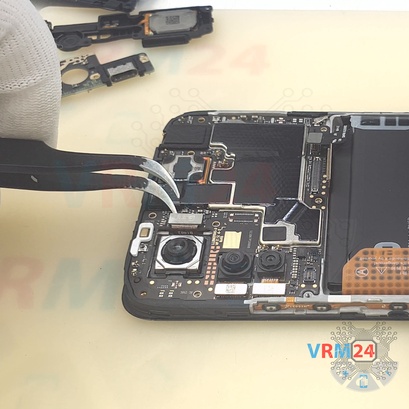 How to disassemble Xiaomi POCO M4 Pro, Step 12/3