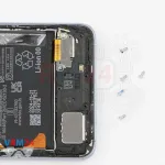 Cómo desmontar Huawei Nova 13i, Paso 7/2