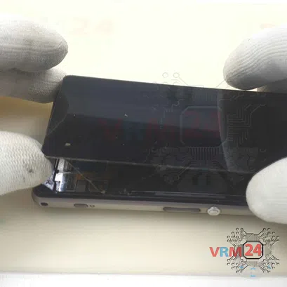 How to disassemble Sony Xperia Z1 Compact, Step 2/5