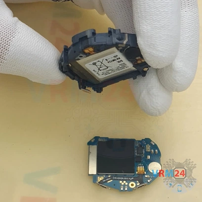 Cómo desmontar Samsung Galaxy Watch SM-R810, Paso 9/2