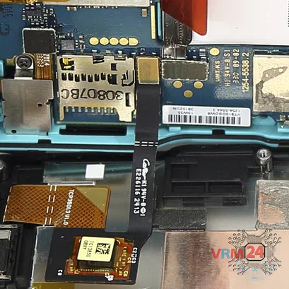 How to disassemble Sony Xperia GO, Step 4/3