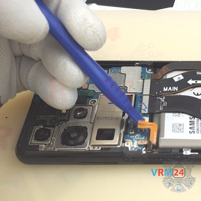 How to disassemble Samsung Galaxy S21 Ultra SM-G998, Step 6/3