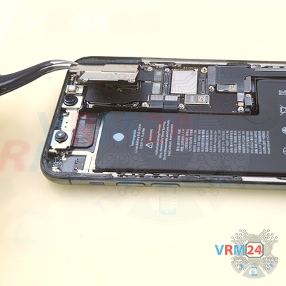 How to disassemble Apple iPhone 11 Pro, Step 8/4