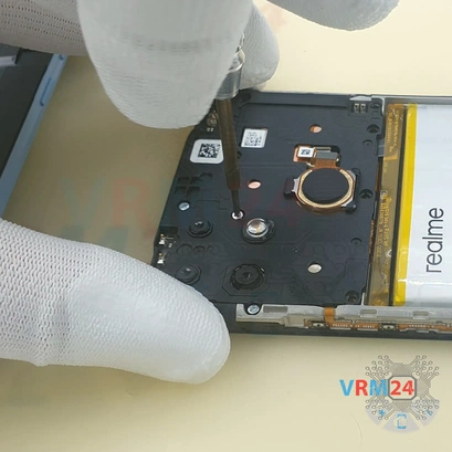 How to disassemble Realme Narzo 50A, Step 4/4