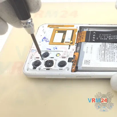 How to disassemble Samsung Galaxy A23 SM-A235, Step 6/3