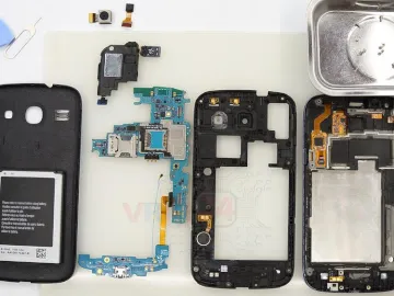 How to disassemble Samsung Galaxy Core GT-i8262