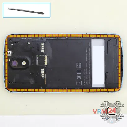 How to disassemble HTC Desire 326G, Step 4/1